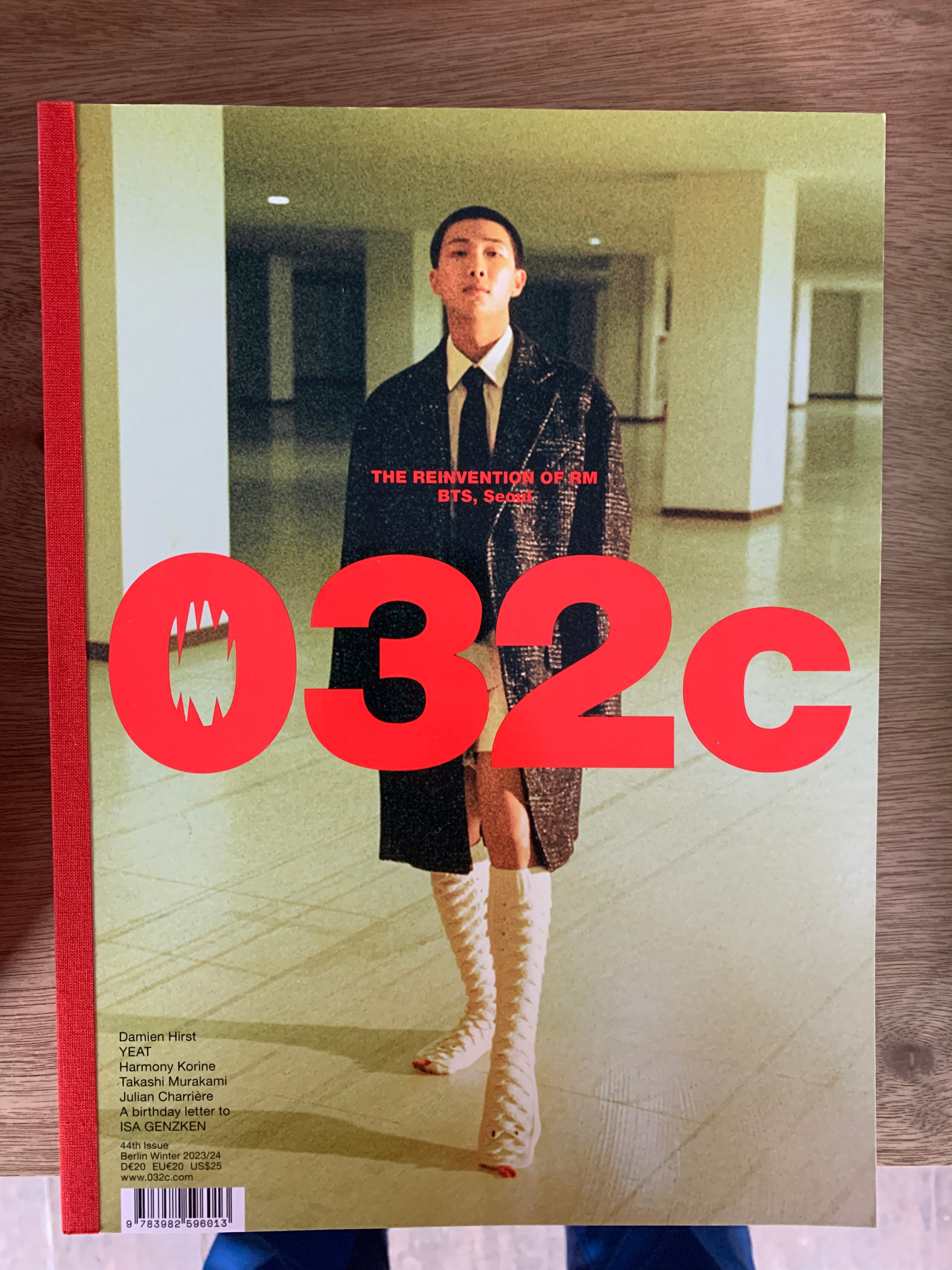 032C Issue 44