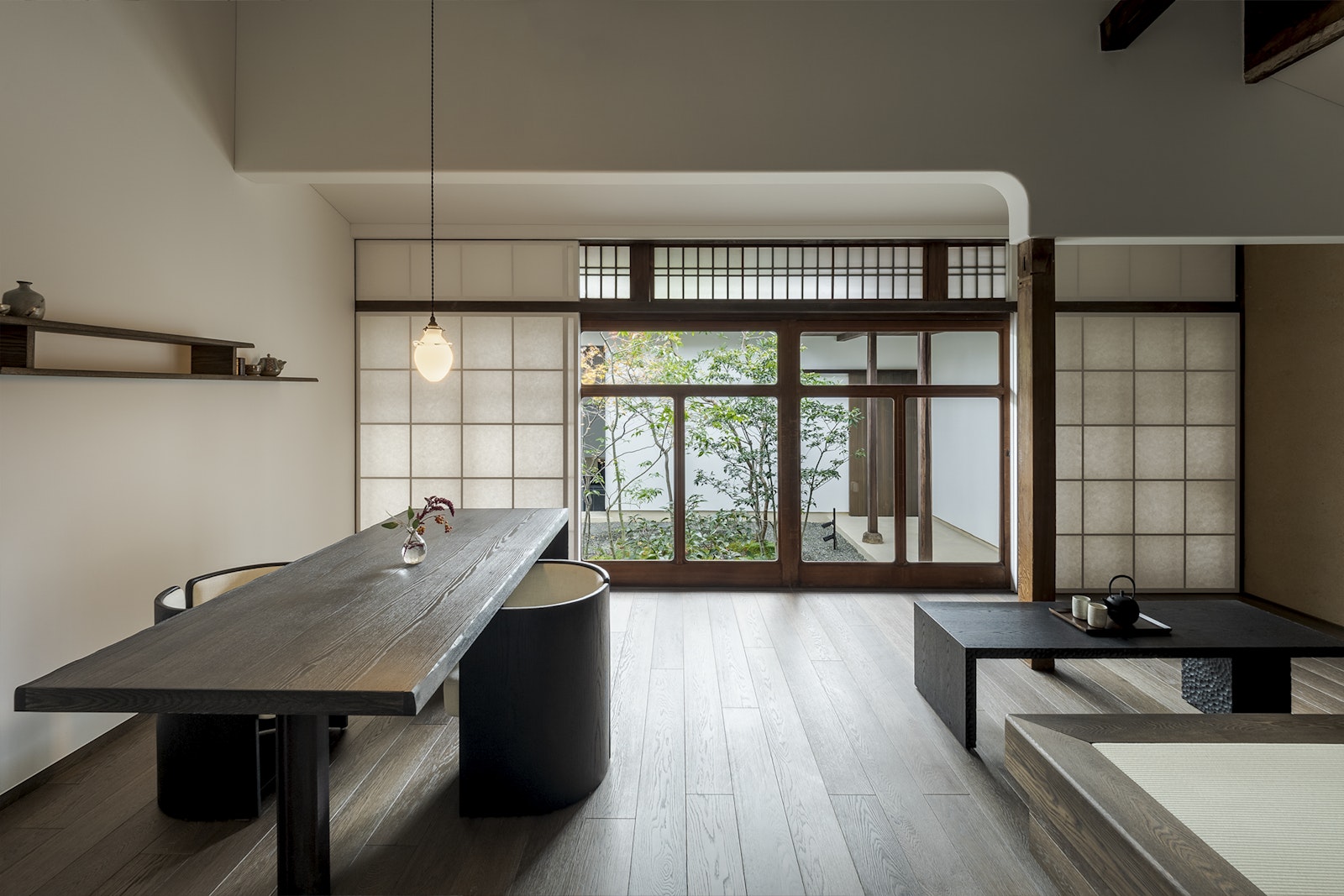 Designed to Stay (Design Hotels Book)
